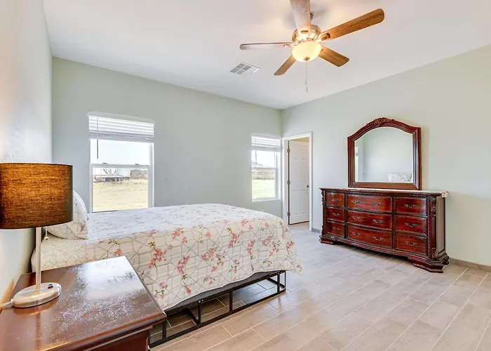 Mtn Views: Spacious Family In Casa Grande! Holiday home