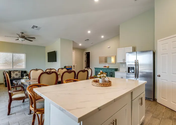 Mtn Views: Spacious Family In Casa Grande! Casa Grande